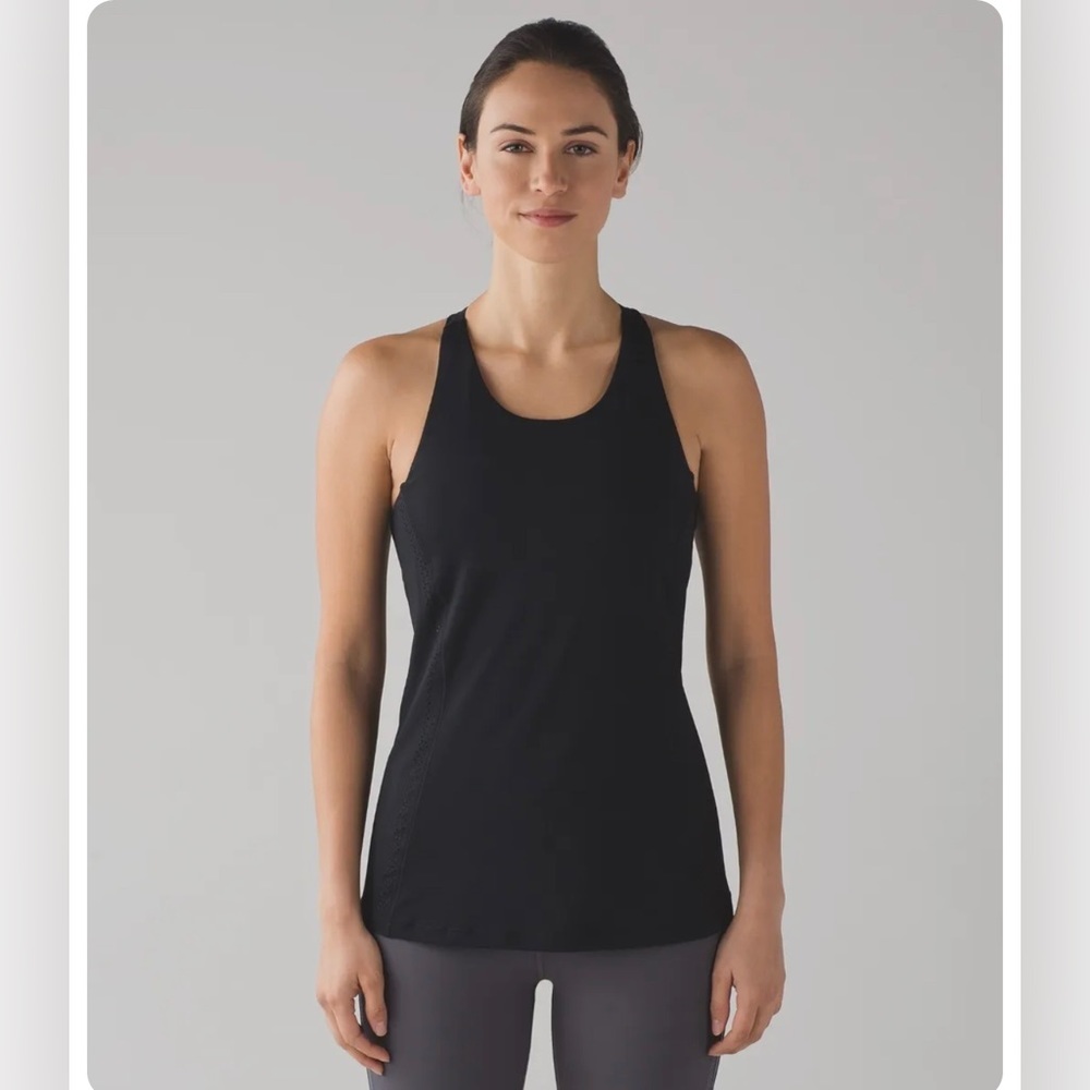 Lululemon Hit it tank